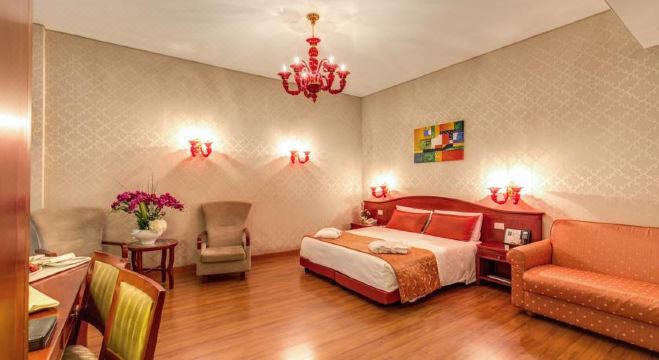 아우구스타 루실라 팰리스 객실