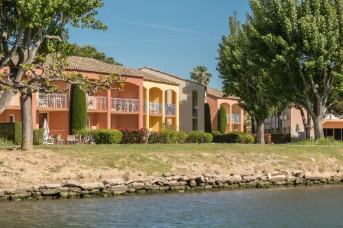 Résidence Pierre & Vacances les Rives de Cannes Mandelieu Hotels in Mandelieu La Napoule