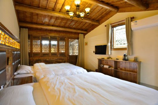 宏村里月居客栈