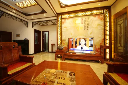 Floral Hotel·Shuiyue Fengying Hotel (Zhouzhuang Ancient Town store) Отели рядом с достопримечательностью «Wenchang Pavilion»