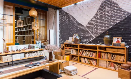 Cun Shang Yun Ding Hotel Отели рядом с достопримечательностью «Суньчжуанский арт-квартал»