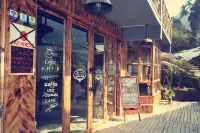 Xijiang Sanqiu Boutique Homestay Hotels near Xijiang Miao Museum