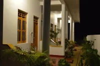 Surf & Sand Hotel Arugambay Hotel a Pottuvil