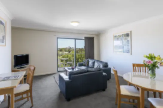Nesuto Mounts Bay Hotels in Perth