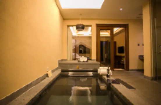 長泰半月山溫泉飯店