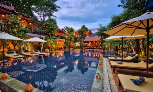 Mane Village Suites