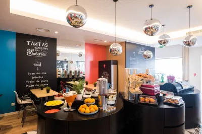 Stay Hotel Porto Centro Trindade Hotels near Lorenzo&Mor Sunset