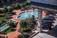 Puhua Hotel