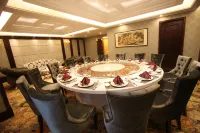 โรงแรมไห่ยี่ (เมืองยินไถ จิ้งเหมิน สถาบันเทคโนโลยีจิงชู)