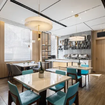 U-Mine Hotel (Baoding Railway Station Yuhua West Road)