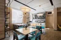 U-Mine Hotel (Baoding Railway Station Yuhua West Road)