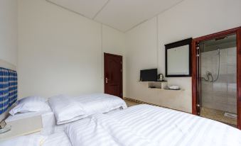 Xiaoqikong Yijiaxin Inn