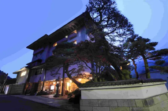 Wakamatsu HakoneYugawara - Parkplatz