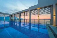 Altara Suites Da Nang by AHG - Beach resorts