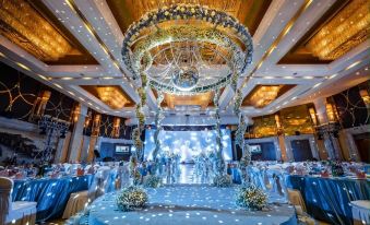 Conifer Garden Hotel - Housity