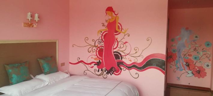Peng'an Yilian Theme Hotel Hotels in Peng'an