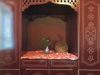 吐鲁番游民青年旅舍 - 民俗豪华家庭房(公共卫浴)