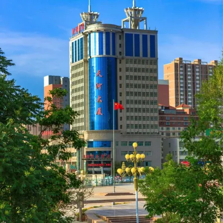 Yanqi Yindu Business Hotel (People's Square)