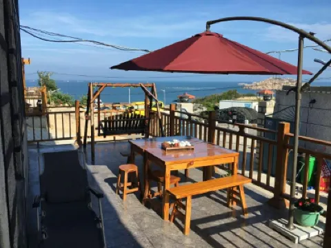 平潭海錦石厝民宿（寨頂貝貝灘店） 鄰近藍海灣的酒店
