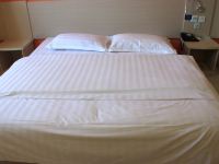 扎赉特旗柒天假日宾馆 - 标准大床房