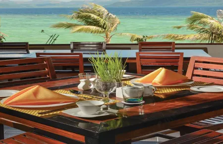 Sunlight Ecotourism Island Resort