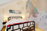Twenty Rooms Art Hotel