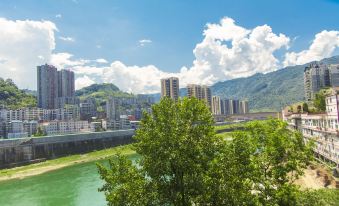 Shuiyang Nianhua Hotel