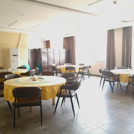 Jiayu Hotel