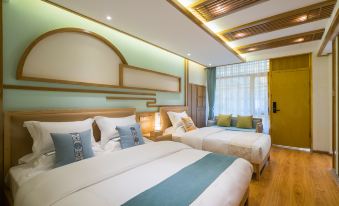 Honghua Hotel (Lijiang Old Town Light Luxury Branch)