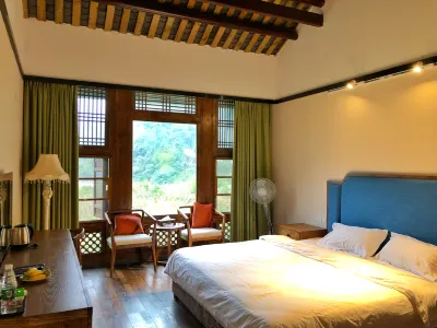 Wenchuan Green Water Qingshan Homestay Hotel in zona Sanjiang Passenger Transport Terminal