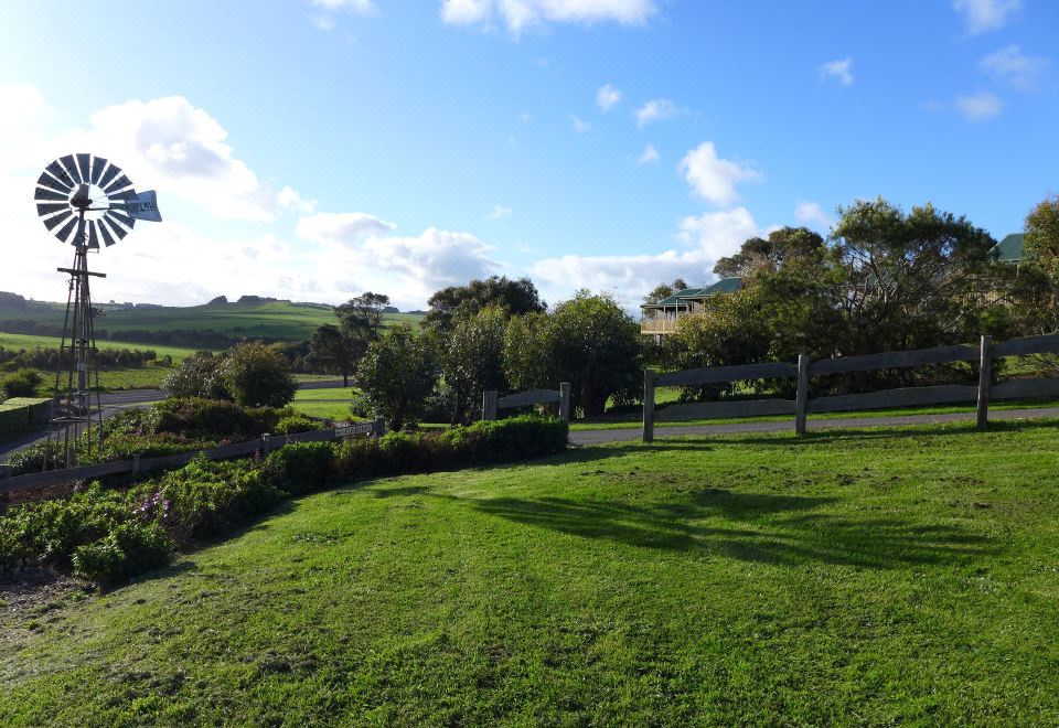 Daysy Hill Country Cottages-Port Campbell Updated 2023 Room Price-Reviews &  Deals | Trip.com