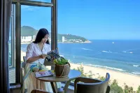 Ocean Rise Hotel - balcony