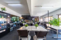 Ascot Budget Inn & Residences Hotels in Nundah