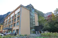 Fengting Yuexie Hotel Hotels in Li County