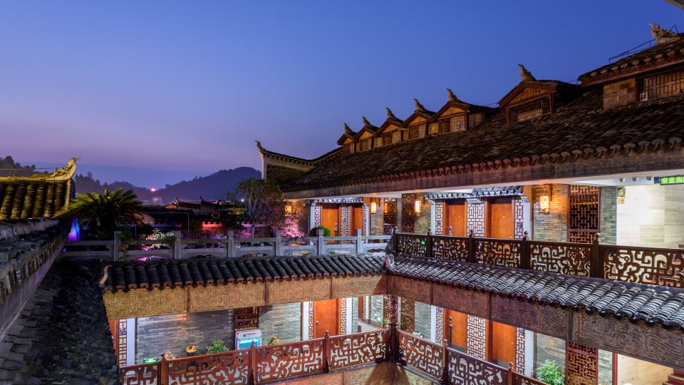 Fenghuang Ancient Town Boutique Hotel（ Heart of the ancient town Unobstructed 180° front river view）