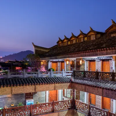 Phoenix City Boutique Hotel Hotels near Tuojiang Rock