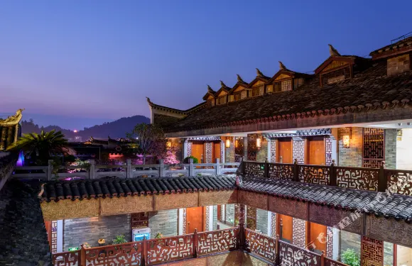 鳳凰城精品酒店（鳳凰古城店）