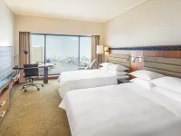 Royal Orchid Sheraton Riverside Hotel Bangkok Отели рядом с достопримечательностью «Пирс Си-Пхрая»