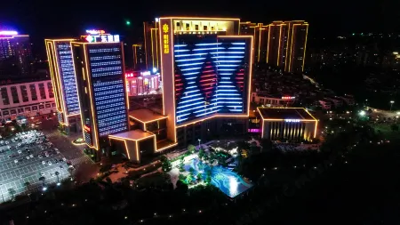 Yucca  Hotel Отели рядом с достопримечательностью «Fengru Square»