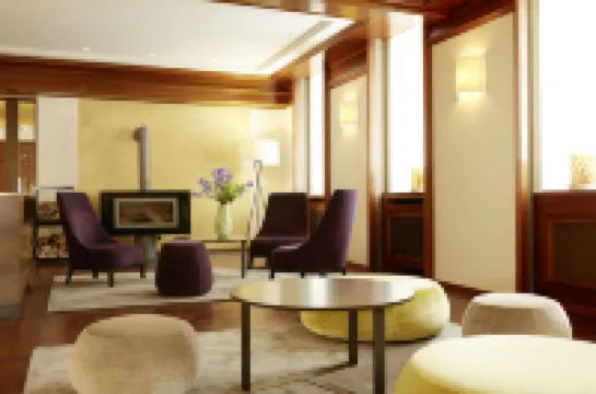 โรงแรมโครเนอ โรงแรมในทือบิงเงิน