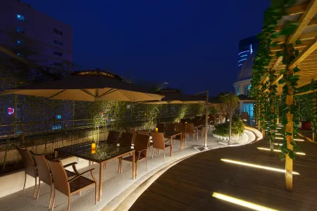 Knight Hotel