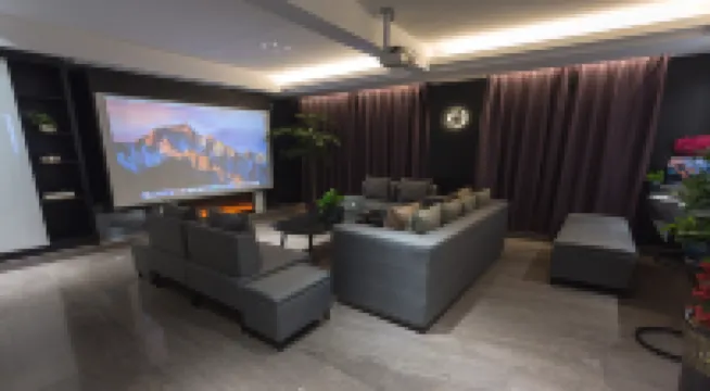 Zhangjiajie Niujiabu Modern Inn (Tianmenshan National Forest Park)