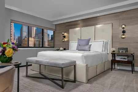 The Manhattan at Times Square Отели рядом с достопримечательностью «Маджестик-театр»