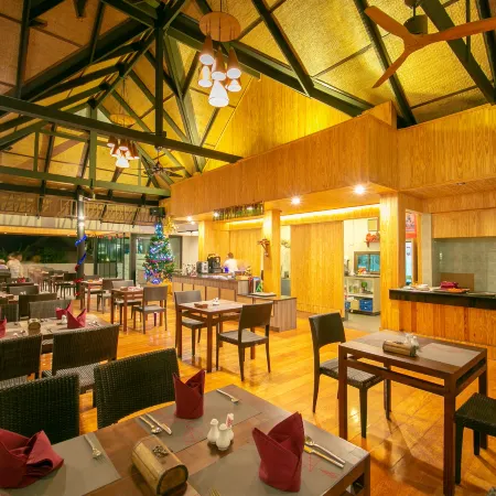 Coral Cliff Beach Resort Samui