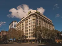 Vibe Hotel Sydney Hotel dekat Cape Solander