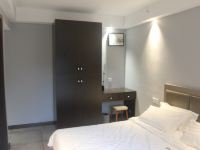 南京牧月公寓 - 二室一厅套房