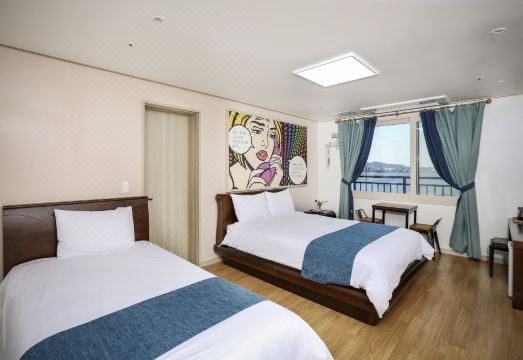 4. 휴안스테이호텔..