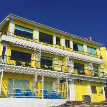 Kenting Nanwan Resorts Отели рядом с достопримечательностью «Пляж Кэньтин»