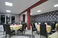 Garni Hotel Lama Hotels in Kragujevac