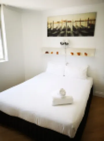 Abbey on Roma Hotel & Apartments